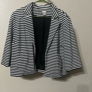 Chicos’s Striped Black and White Women's blazer sz-2 (12/12)